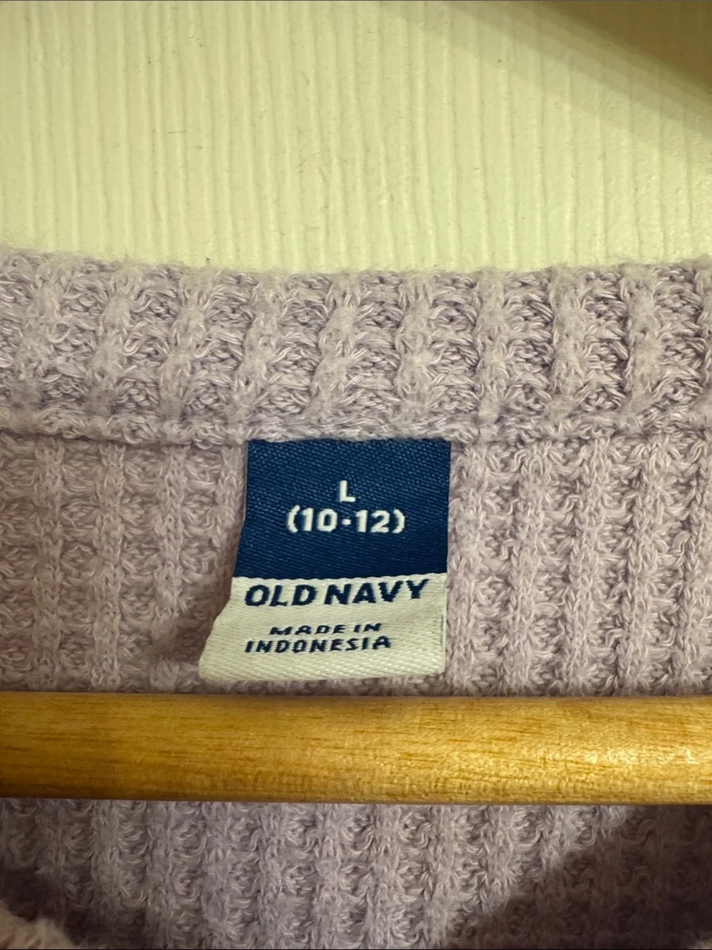 Old Navy Lilac Cropped Waffle Henley top